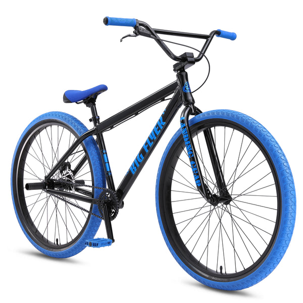 MY25_SE_BIG_FLYER_29_BLACK_BRU