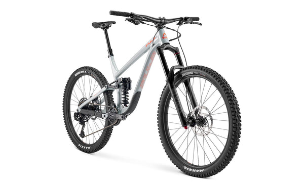 Fuji Auric 27.5 LT 1.5 Suspension Mountain Bike Jet Gray