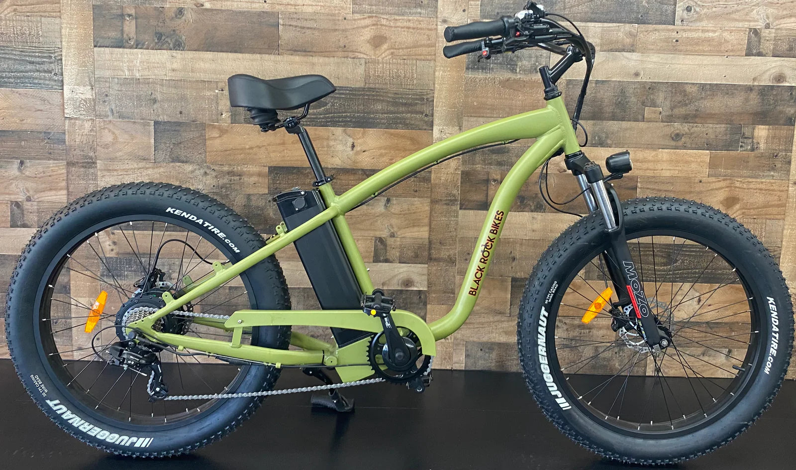 Black Rock Big Bruddah Beach Cruiser Electric Bike